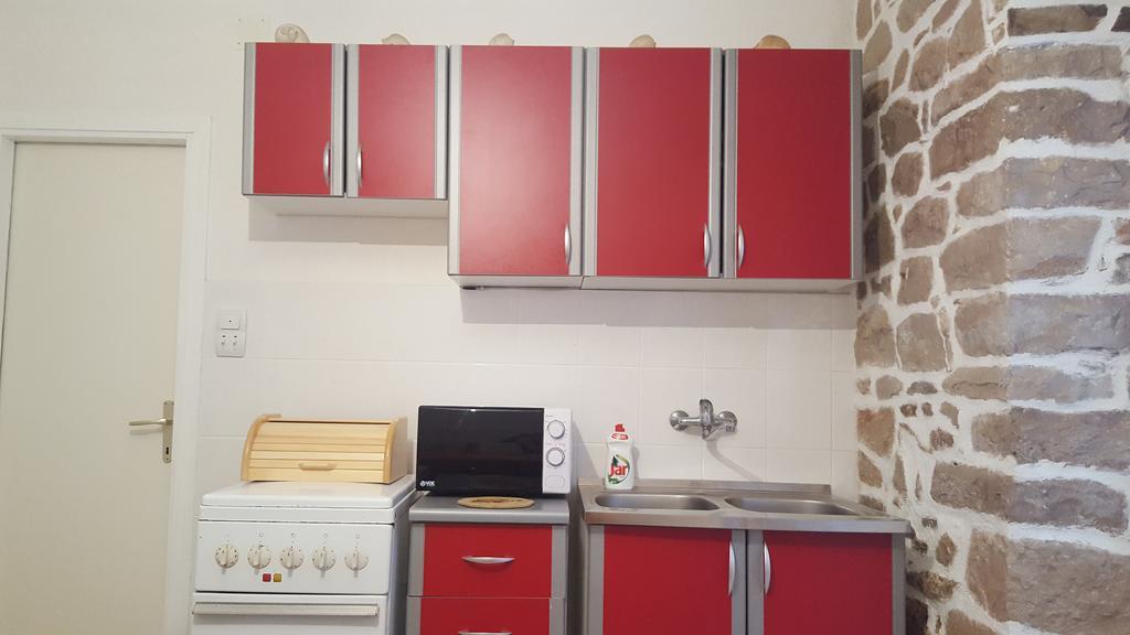 Holiday House Popovic Sucuraj Ngoại thất bức ảnh