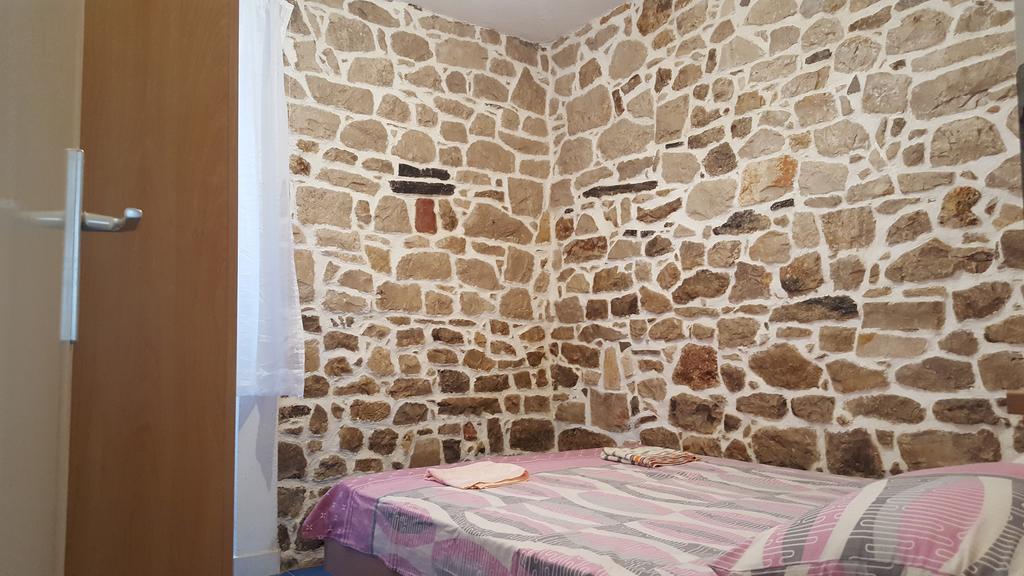 Holiday House Popovic Sucuraj Ngoại thất bức ảnh